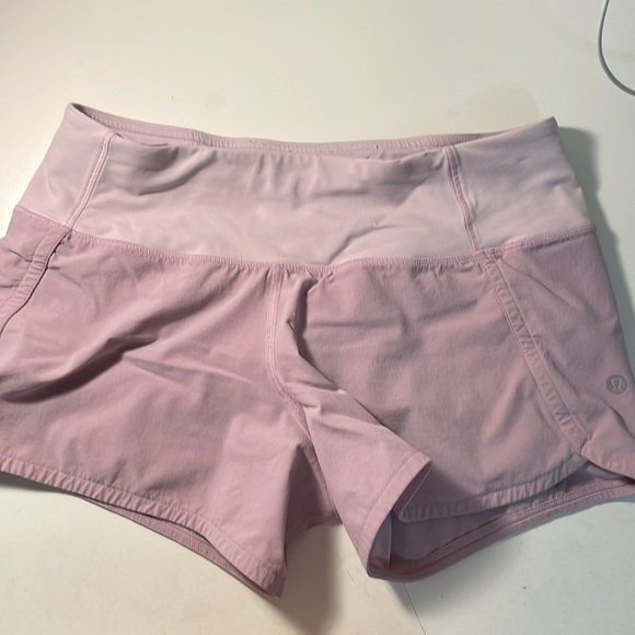lululemon lavender speed up shorts - Picture 2 of 4